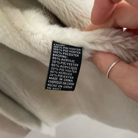 Bebe faux fur long sleeve jacket - gently used - Picture 4 of 7